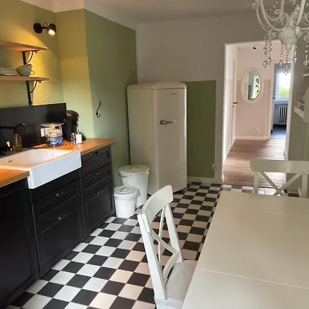 Wohnen Am Waldrand, Zentral Und Ruhig Mit Terasse Apartamento *