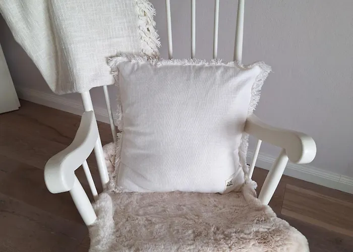 公寓 Wohnen Am Waldrand, Zentral Und Ruhig Mit Terasse 锡根