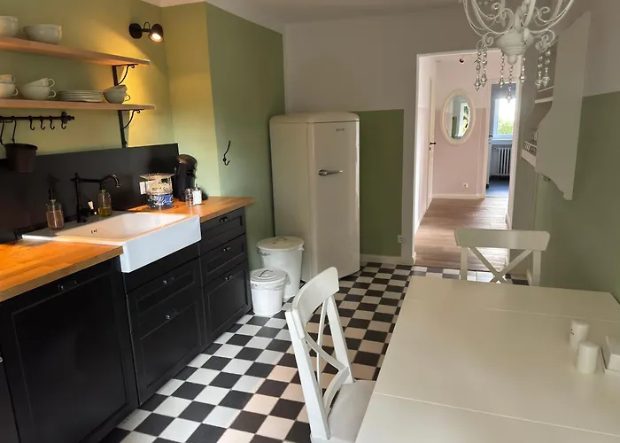 Wohnen Am Waldrand, Zentral Und Ruhig Mit Terasse Apartament *