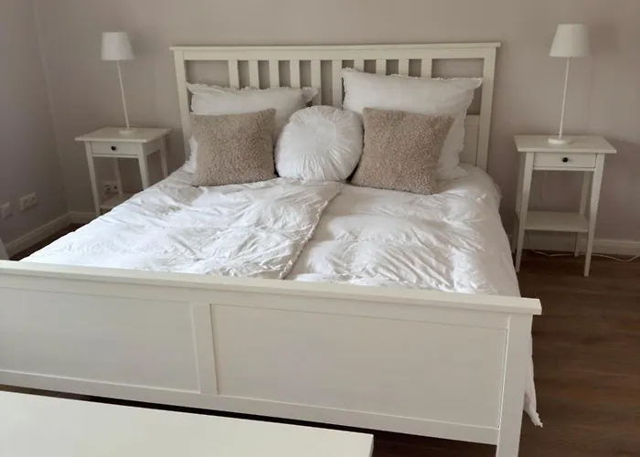 Apartament Wohnen Am Waldrand, Zentral Und Ruhig Mit Terasse *