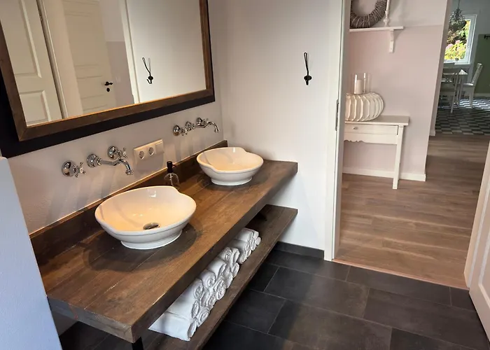 Wohnen Am Waldrand, Zentral Und Ruhig Mit Terasse Apartament Siegen